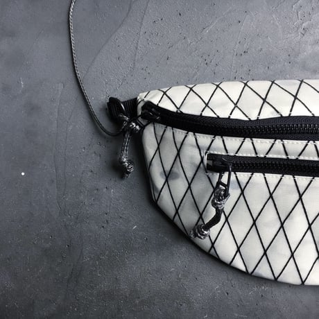OUT LEATHER FUNNY PACK  X-PAC CAMO【数量限定】