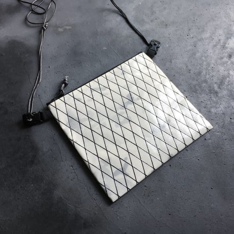 OUT LEATHER SACOCHE  X-PAC CAMO【数量限定】