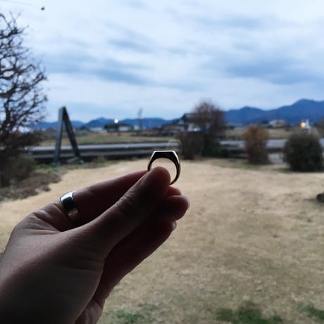 BRASS SIGNET  RING MOON