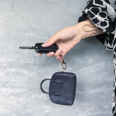 MINIMUM BAG KEY HOLDER