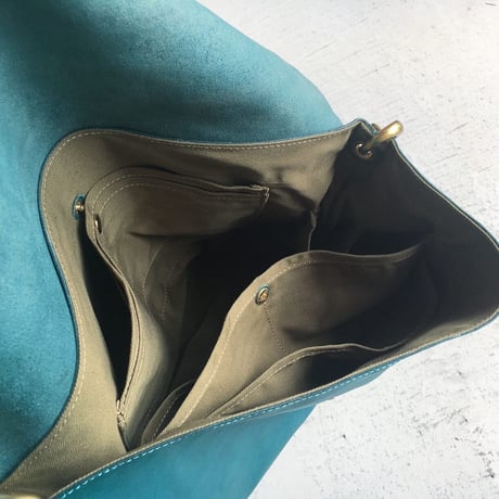 MAIL BAG LARGE TURQUOISE LIMITED