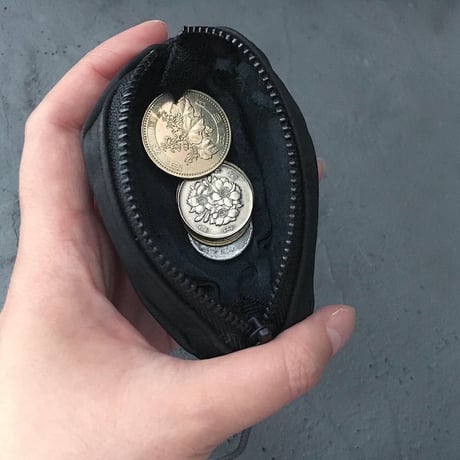 OUT LEATHER  COIN STRAP