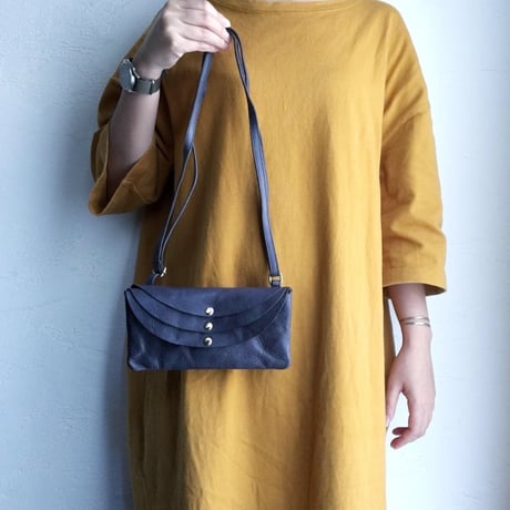 3 POCKET POUCH