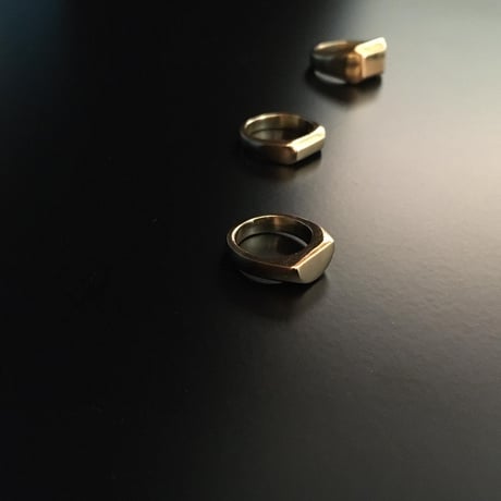 BRASS SIGNET  RING MOON