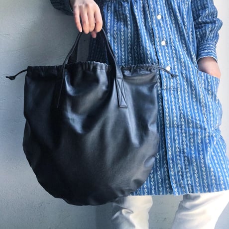 CIRCLE TOTE L-SIZE  WATER PROOF GOAT LEATHER