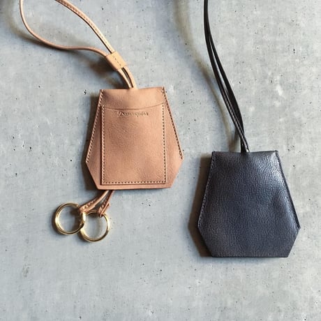 W KEY &PASS STRAP