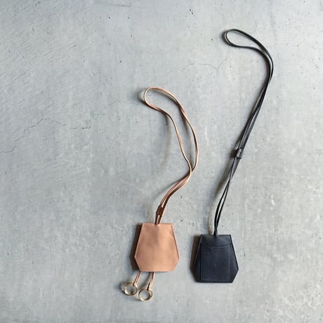 W KEY &PASS STRAP