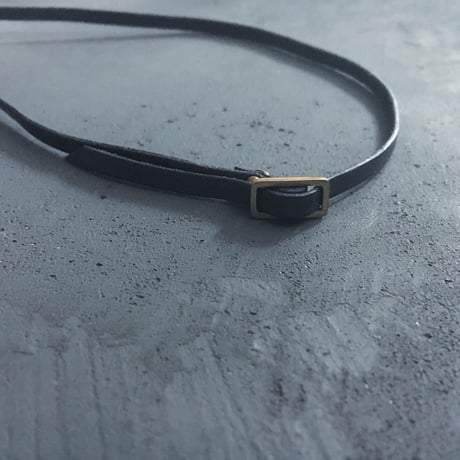 GRASS STRAP