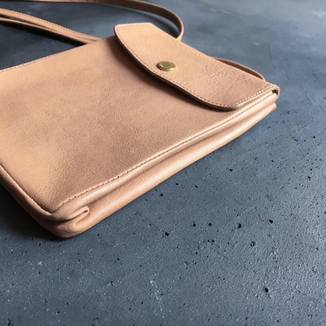 POCKET SHOULDER BAG