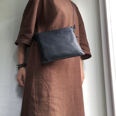 OUT LEATHER  SACOCHE TYPE1