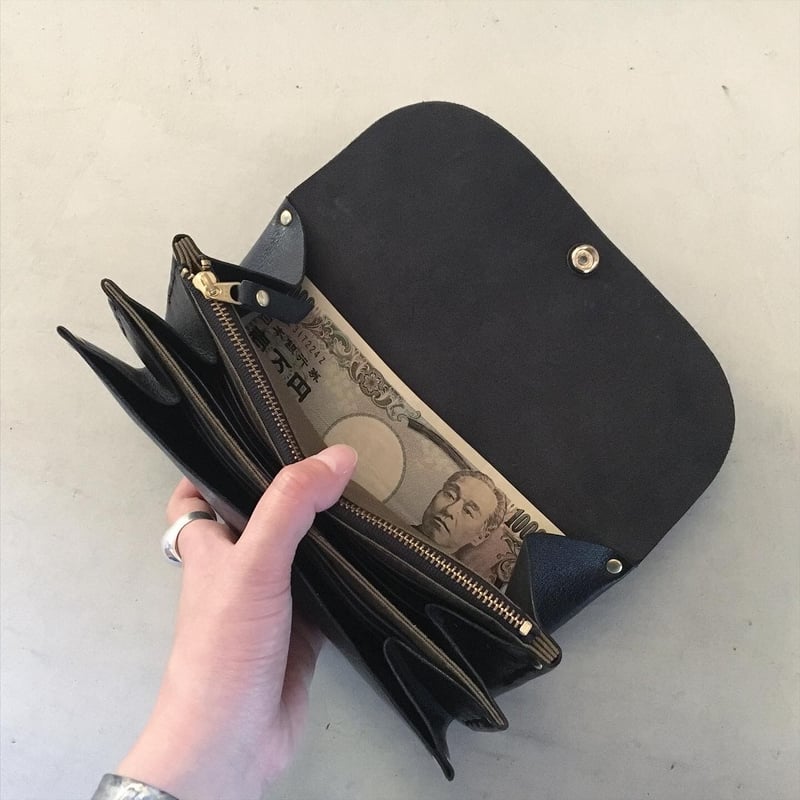 ONE LEATHER WALLET | Damasquina Store ONE LEATHER WALLET | Damasquina Store