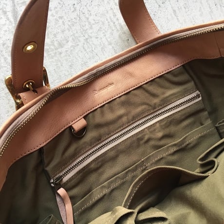 BUCKLE　TOTE