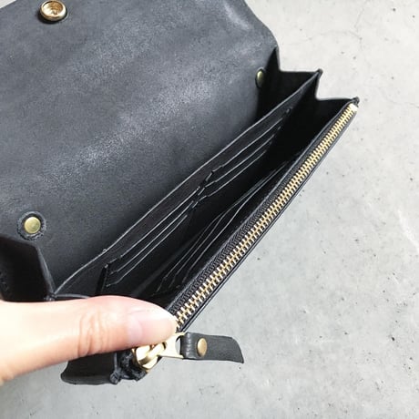 VINTAGE ACCORDION POUCH