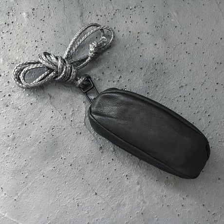 OUT LEATHER  COIN STRAP