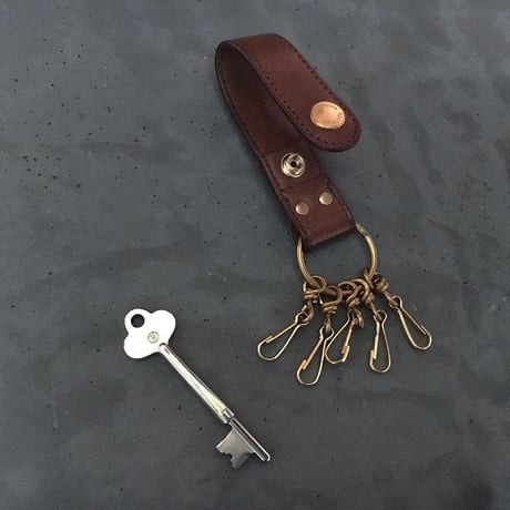 KEY HOLDER