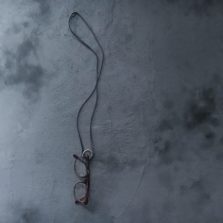 GRASS STRAP