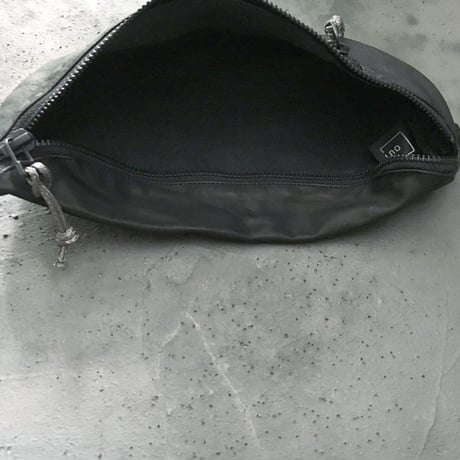 OUT LEATHER  FUNNY PACK TYPE1