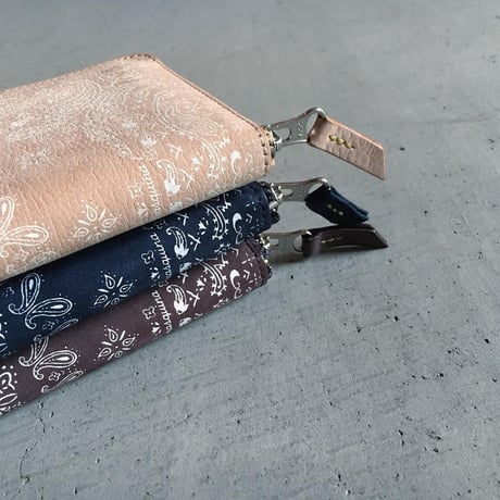 NUBUCK SUEDE ZIP WALLET PAISLEY