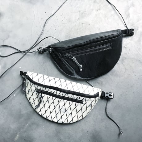 OUT LEATHER FUNNY PACK  X-PAC CAMO【数量限定】