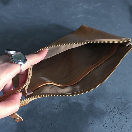 HORSE POUCH  L