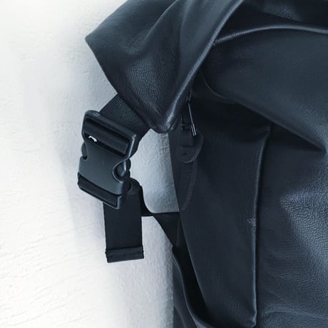 ROLL DAY PACK  WATER PROOF GOAT LEATHER