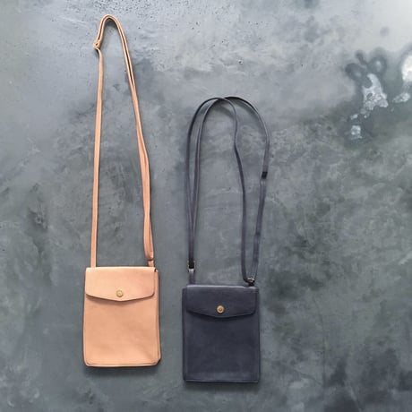 POCKET SHOULDER BAG