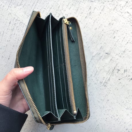 ZIP WALLET LARGE GREEN LIMITED