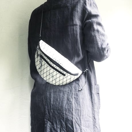 OUT LEATHER FUNNY PACK  X-PAC CAMO【数量限定】