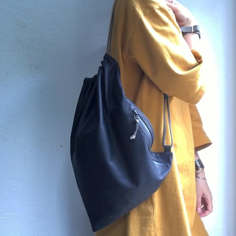 OUT LEATHER SHOULDER BAG