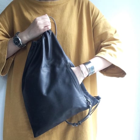 OUT LEATHER SHOULDER BAG