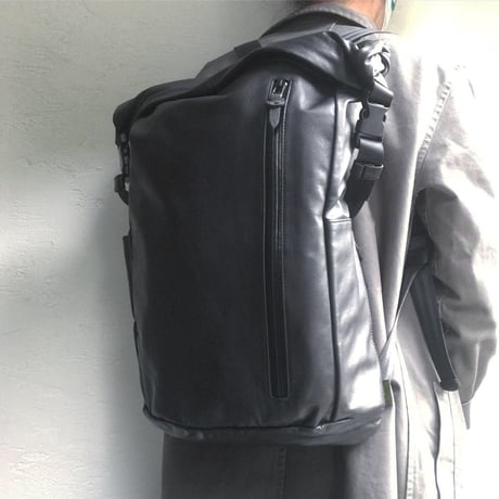 ROLL DAY PACK  WATER PROOF GOAT LEATHER