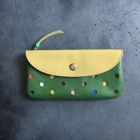 復活  限定品　Random  ROUND WALLET