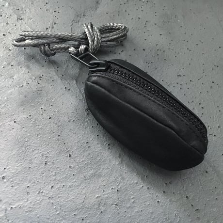 OUT LEATHER  COIN STRAP