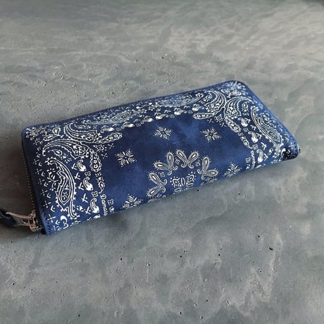 NUBUCK SUEDE ZIP WALLET PAISLEY