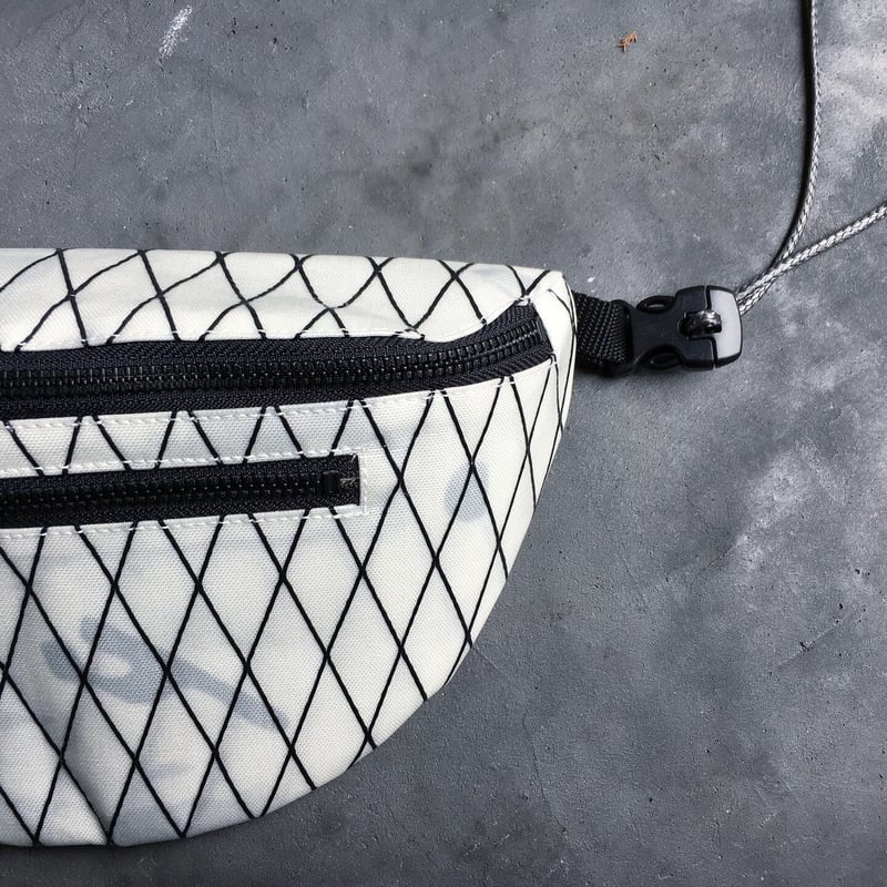 OUT LEATHER FUNNY PACK X-PAC CAMO【数量限定】 | Dama