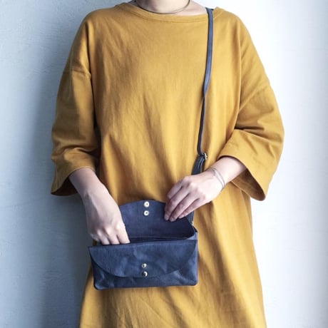 3 POCKET POUCH