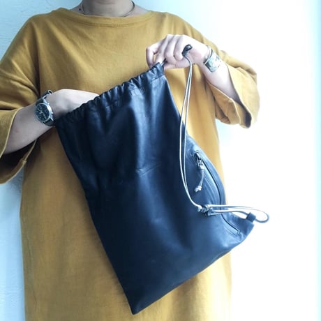 OUT LEATHER SHOULDER BAG