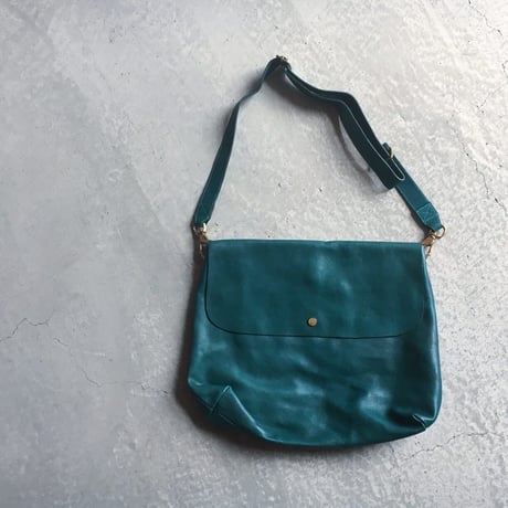 MAIL BAG LARGE TURQUOISE LIMITED