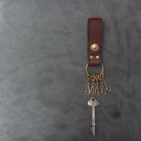 KEY HOLDER