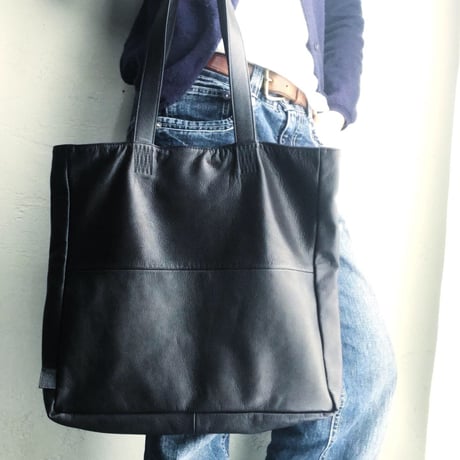 TOTE WATER PROOF GOAT LEATHER