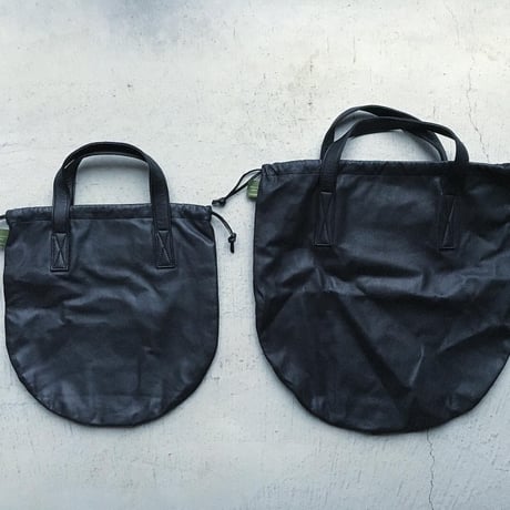 CIRCLE TOTE M-SIZE WATER PROOF GOAT LEATHER