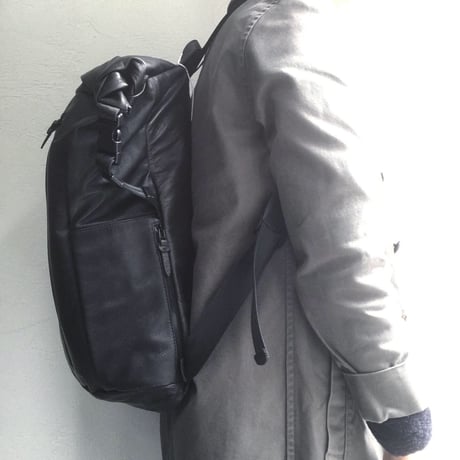 ROLL DAY PACK  WATER PROOF GOAT LEATHER