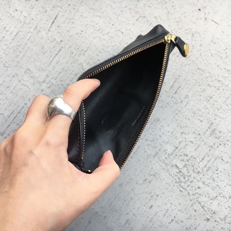 ZIP PEN CASE