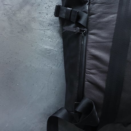 ROLL DAY PACK  WATER PROOF GOAT LEATHER