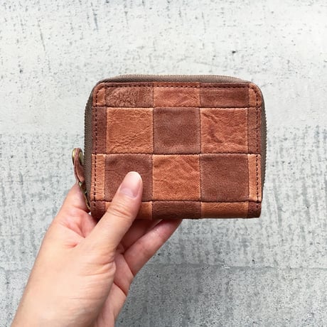 BLOCK PATCHWORK ZIP MINI WALLET  ONE LIMITED