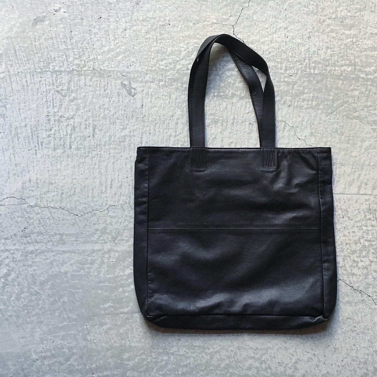 TOTE WATER PROOF GOAT LEATHER