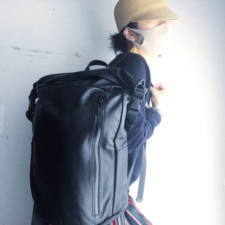 ROLL DAY PACK  WATER PROOF GOAT LEATHER