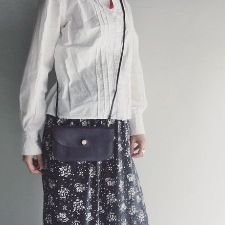 VINTAGE ACCORDION POUCH