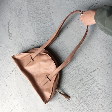 NEW TASSEL BOSTON BAG