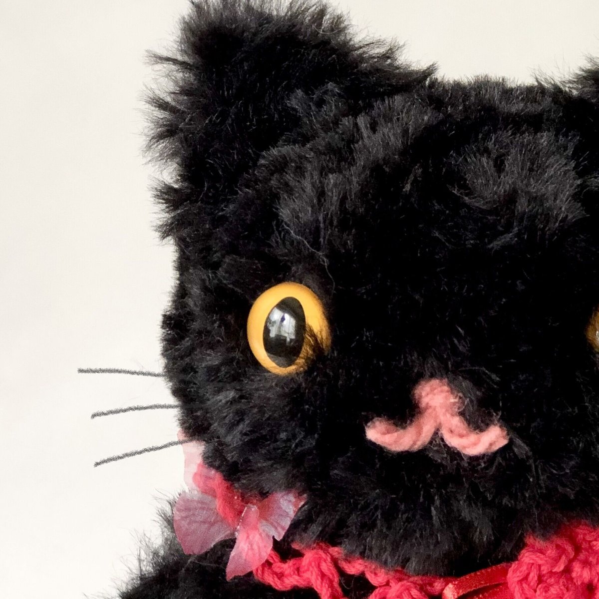 【misen2014さま】vintage ❀ グリーンの瞳 小さな くろ猫ちゃん 黒猫ちゃん女の子3ヶ月。遊び盛りで可愛いっ！ この可愛さを皆様